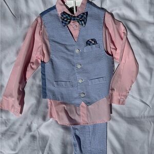 Izod Pink and blue seersucker suit for Boys